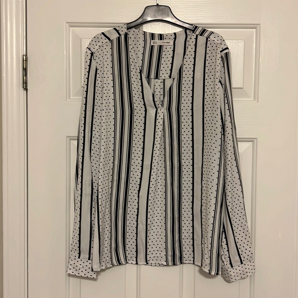 Black and white silky feel blouse, size XL